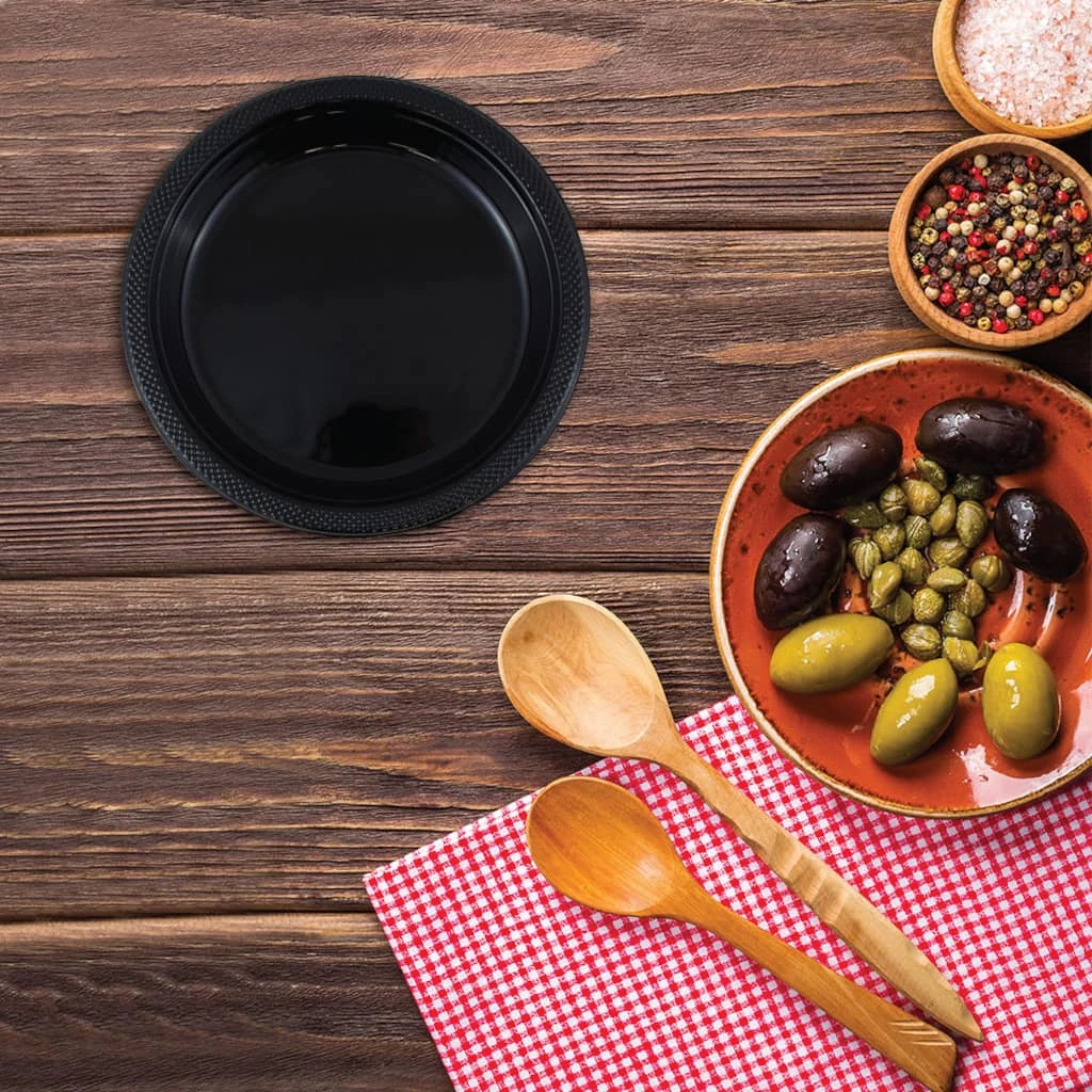 Outlet 𧨠JAM Paper 7" Black Plastic Party Plates, 20ct. π 6 Outlet 𧨠JAM Paper 7" Black Plastic Party Plates, 20ct. π - Image 4